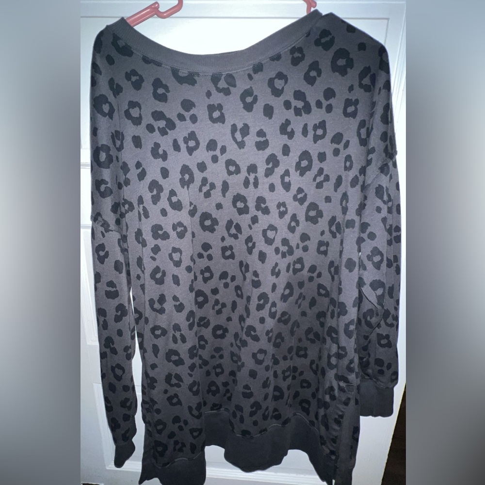 Old Navy Black Knit Sweater